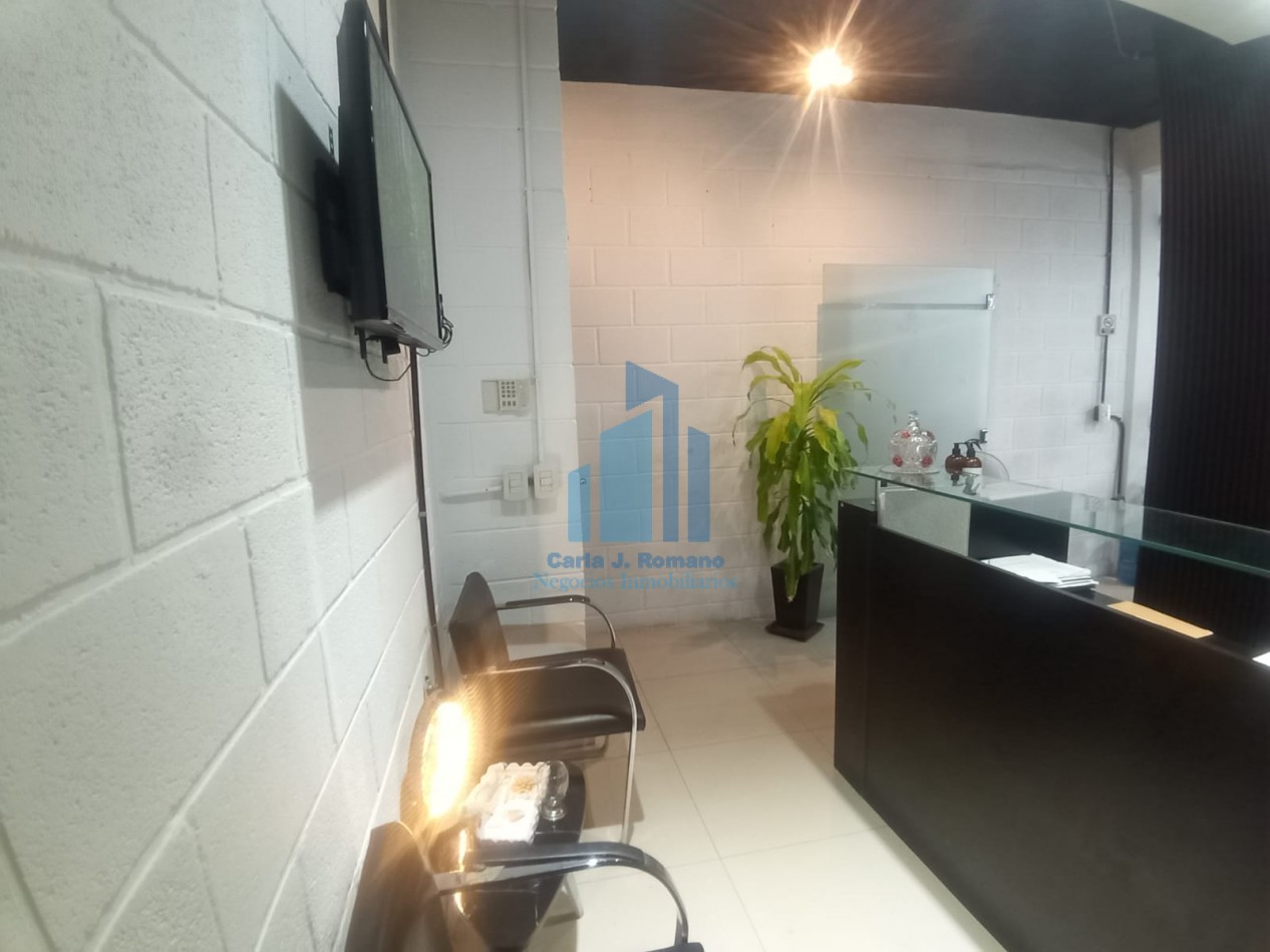VENTA DE OFICINA EN INGENIERO MASCHWITZ 