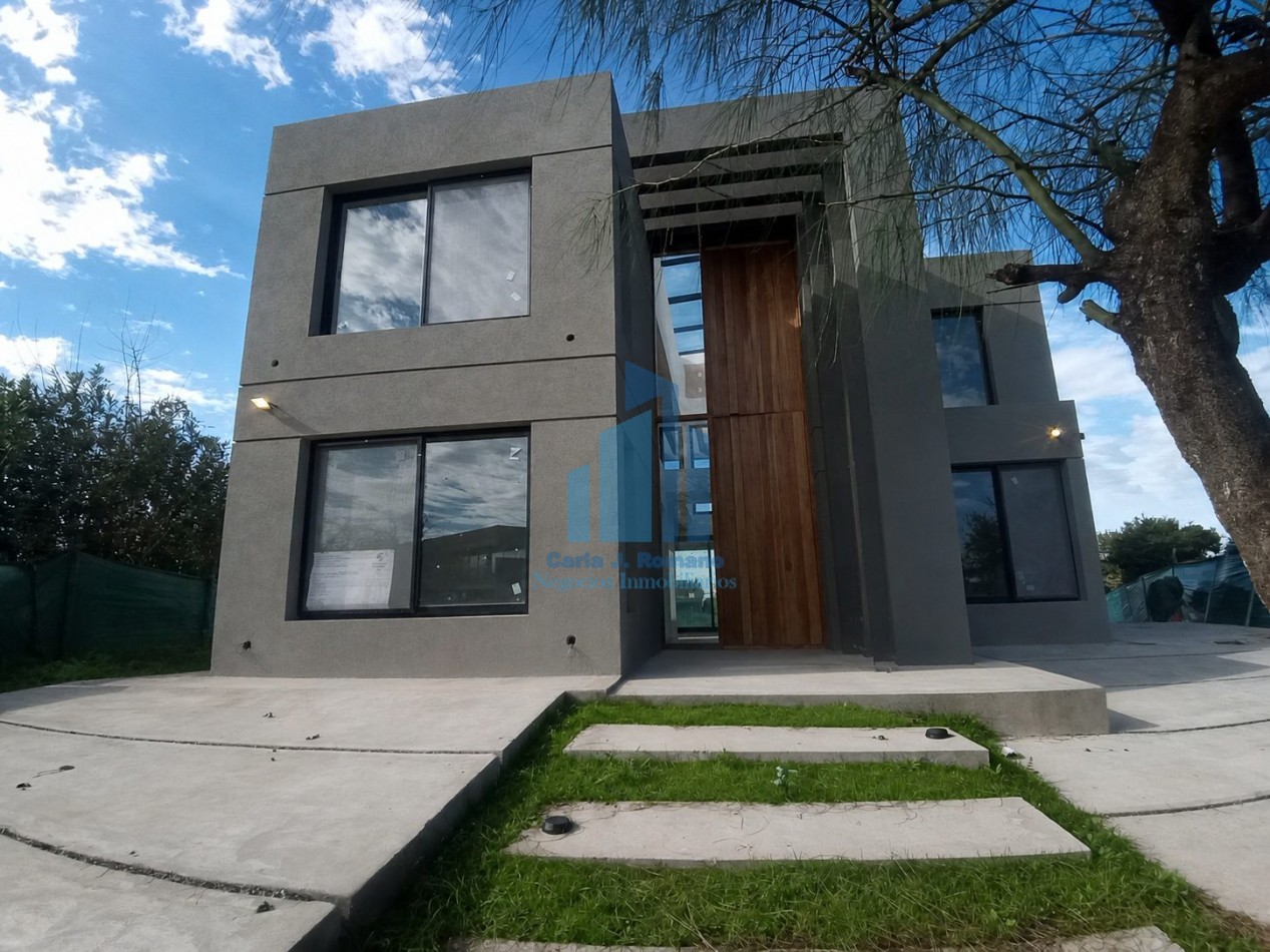 VENTA CASA A TERMINAR de 6 AMBIENTES EN BARRIO EL CANTON CON VISTA A LAGUNA , ESCOBAR