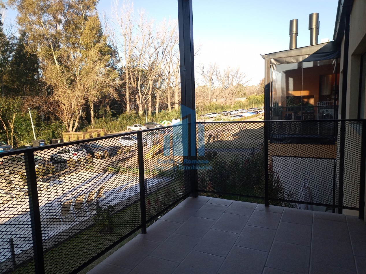 ALQUILER  DEPARTAMENTO 2 AMBIENTES CON COCHERA Y PISCINA EN PILAR