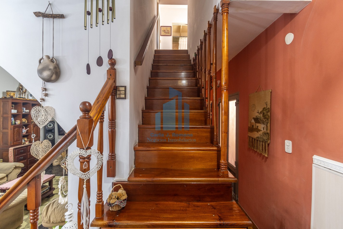 Venta Chalet 5 ambientes con cochera en Sarandi