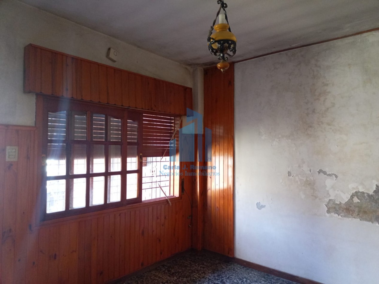 VENTA CASA CON COCHERA Y PISCINA EN DERQUI, PILAR 