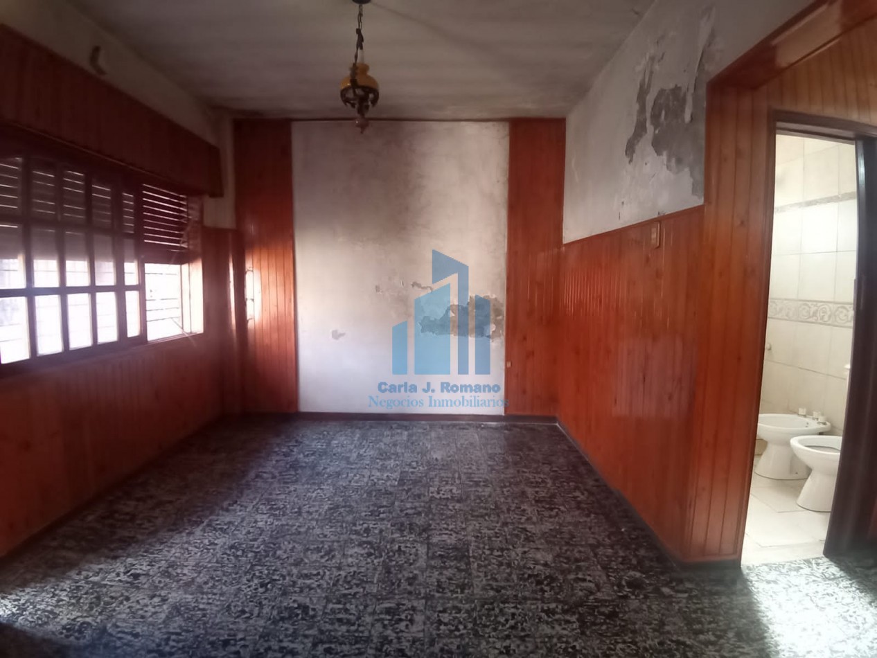 VENTA CASA CON COCHERA Y PISCINA EN DERQUI, PILAR 
